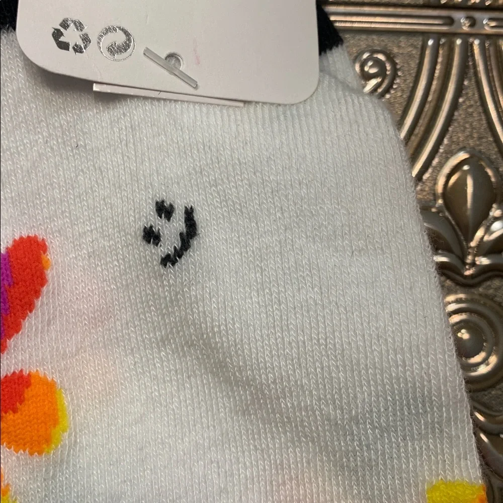 🌹Icing • VINTAGE NWT Black and White Patterned Over-the-Knee Socks